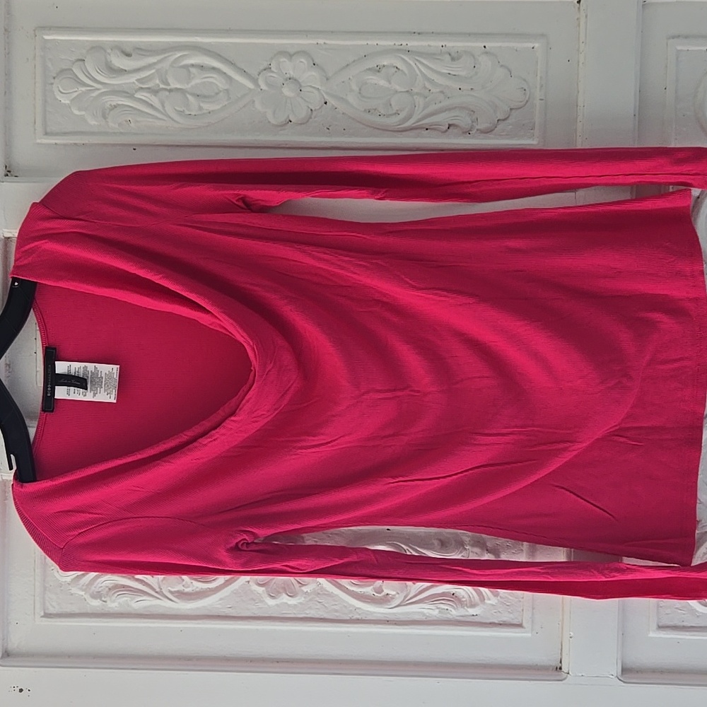 BCBG Longsleeve Top Size Medium Pink